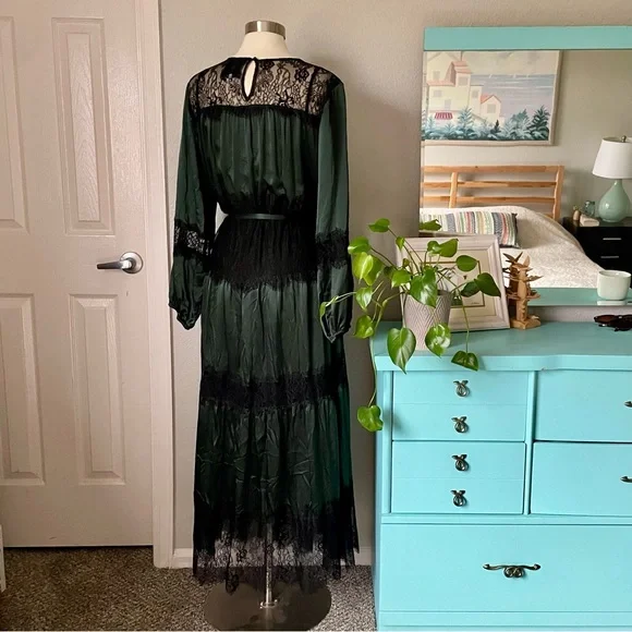 Johnny Was Emerald Green 100% Silk Maxi Dress Black Lace Accents Sz Large Belt - Picture 6 of 15